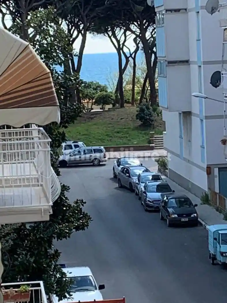 Appartamento in vendita a Follonica