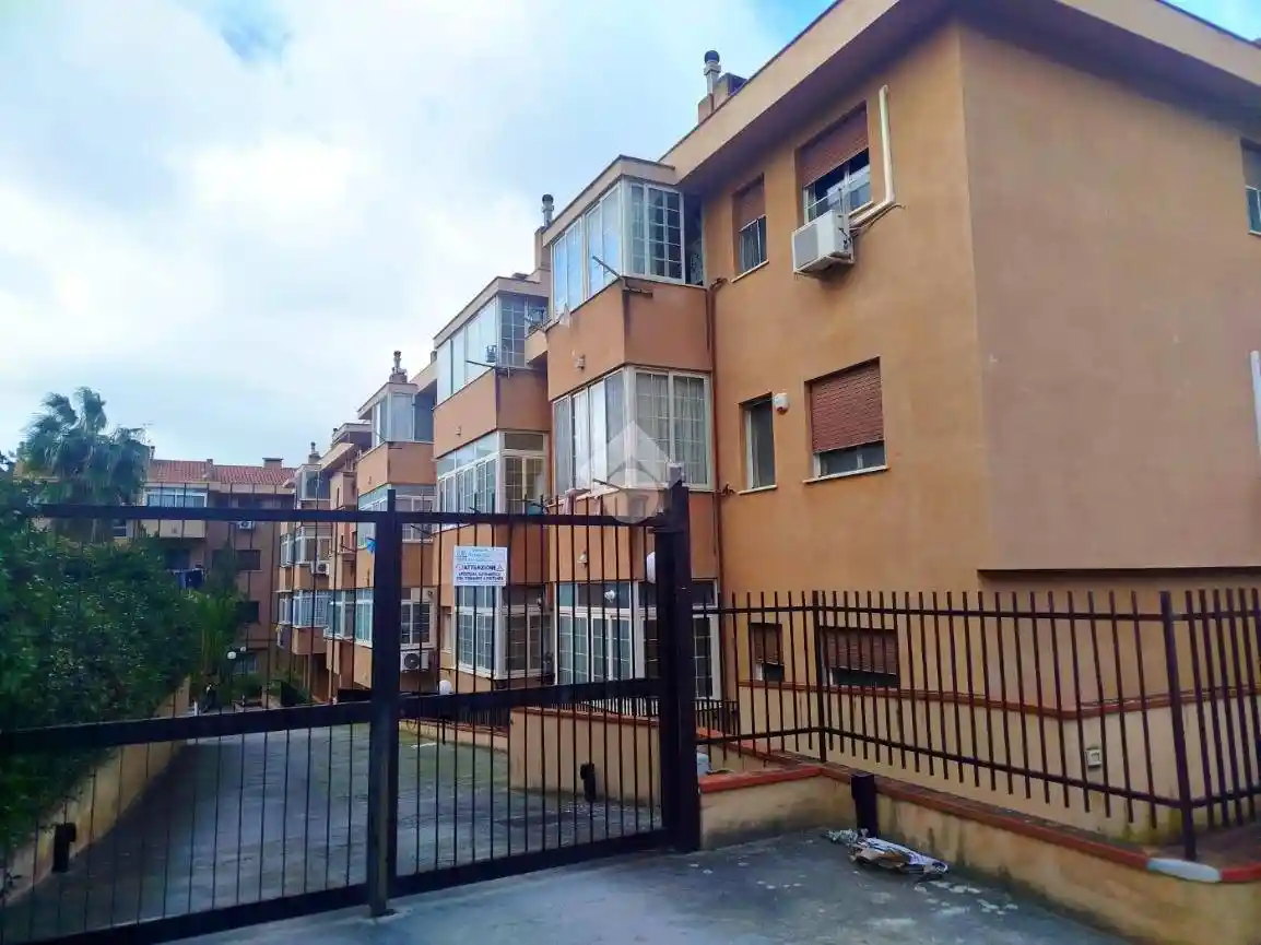 Appartamento in vendita a Palermo