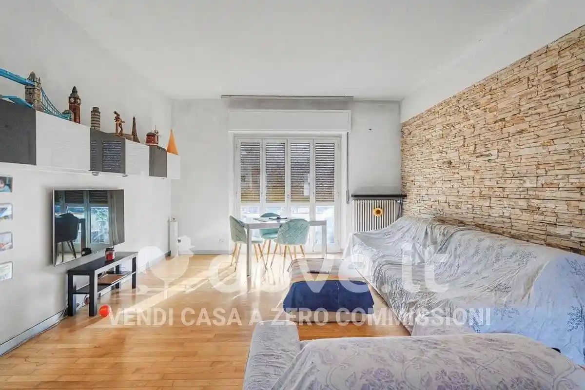 Appartamento in vendita a Valmorea