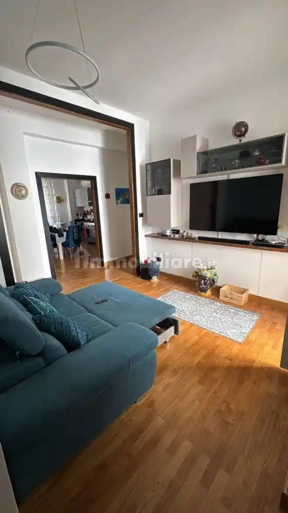 Palazzo - Edificio in affitto a Palermo