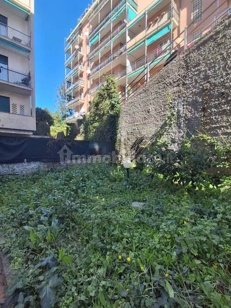 Appartamento in vendita a Genova