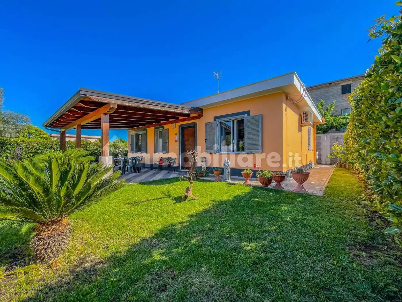 Villa in vendita a Aprilia