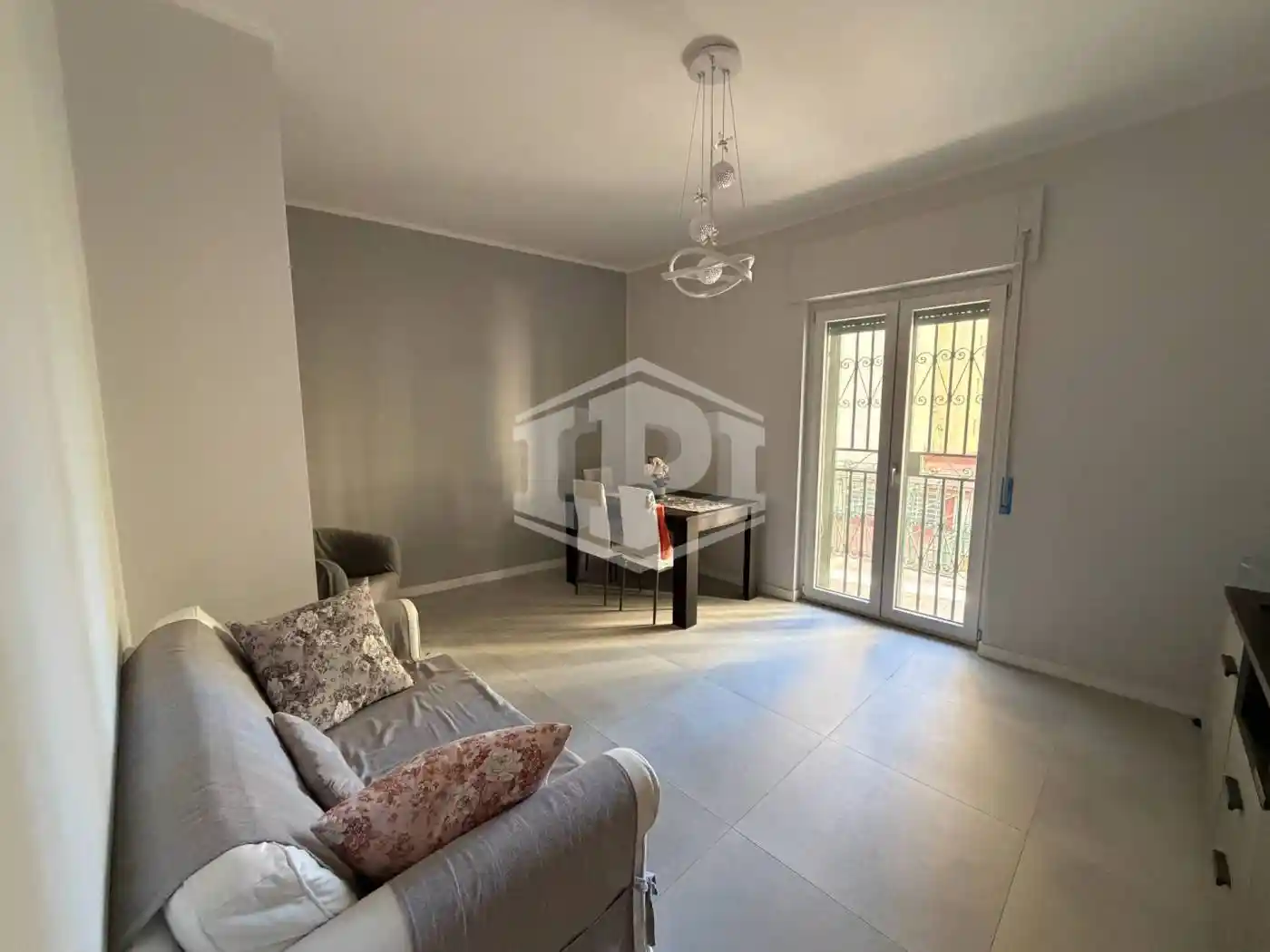 Appartamento in affitto a Napoli