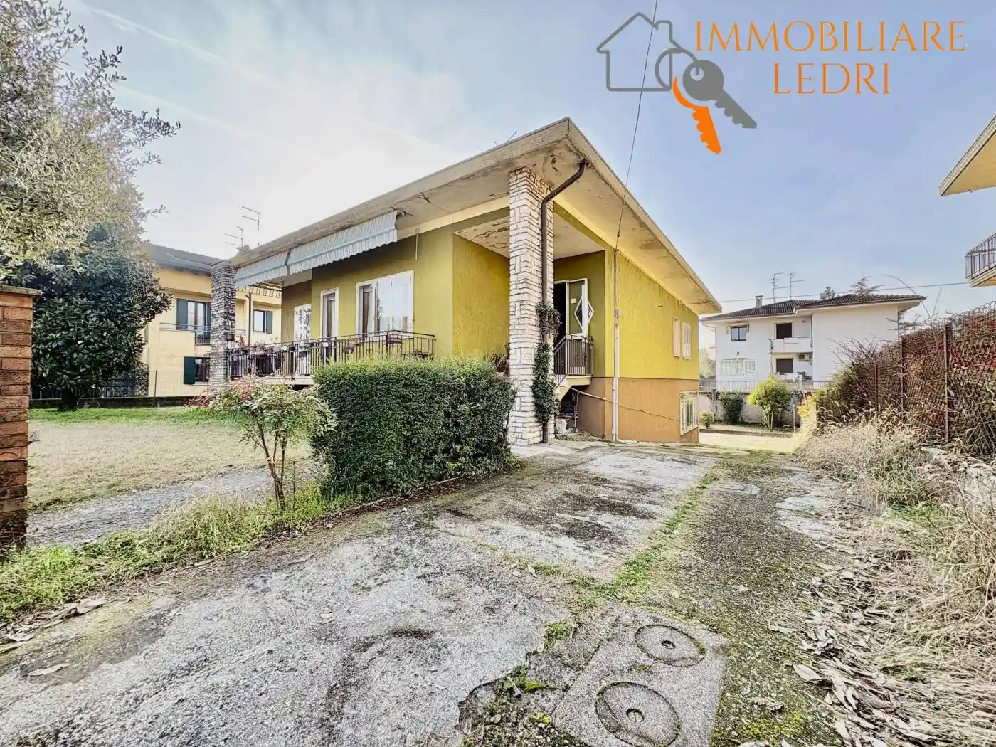 Villa in vendita a Villafranca di Verona