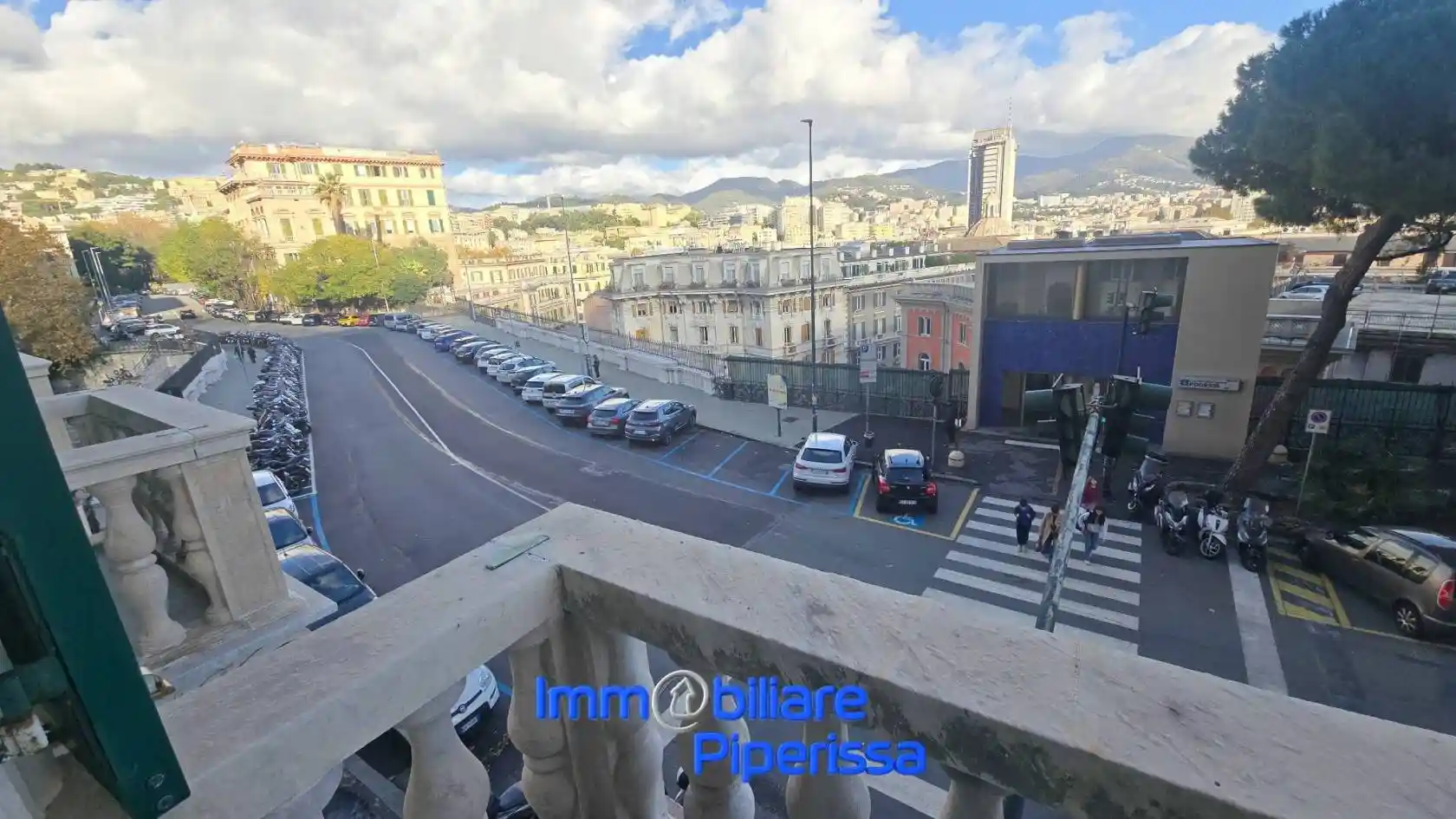 Appartamento in vendita a Genova