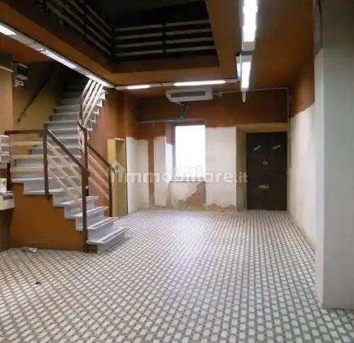 Palazzo - Edificio in vendita a Foiano della Chiana