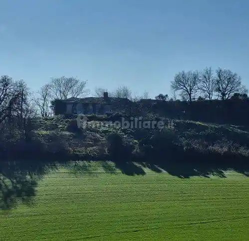 Rustico - Casale in vendita a Fossombrone