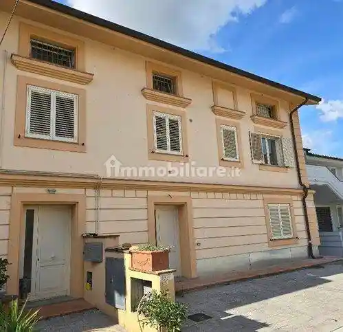 Appartamento in vendita a Monsummano Terme