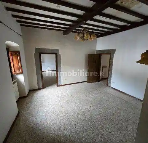 Appartamento in vendita a Reggello