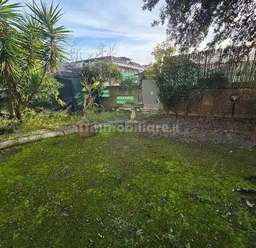 Appartamento in vendita a Carrara