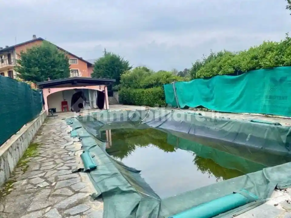 Villa in vendita a Barbania