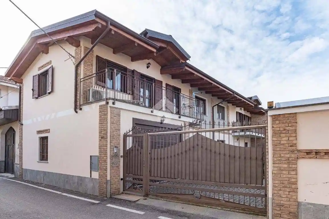 Casa indipendente in vendita a Nole