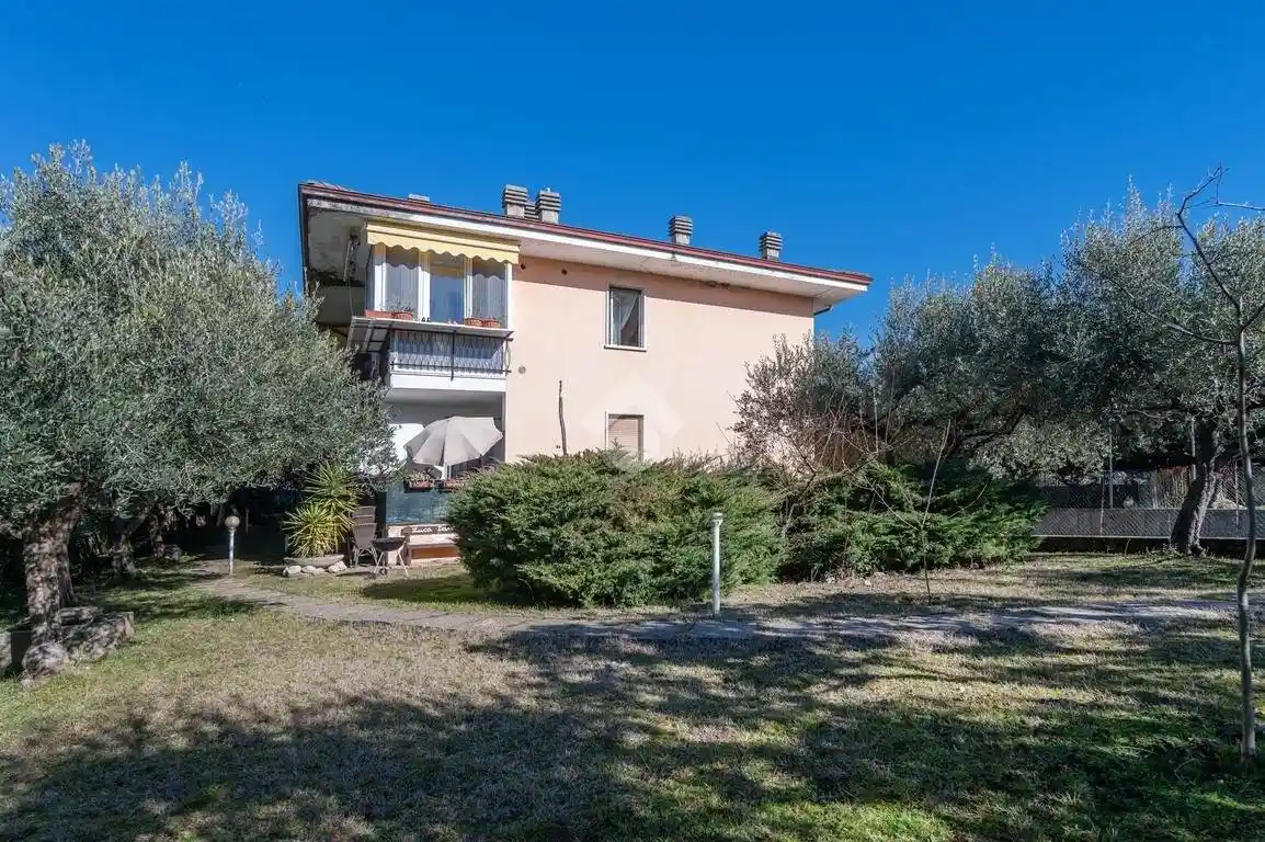 Appartamento in vendita a Garda