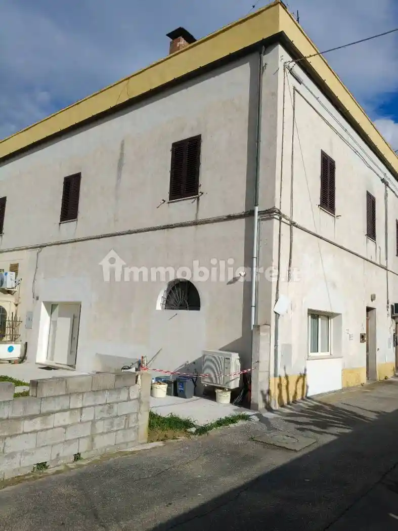 Palazzo - Edificio in vendita a Empoli