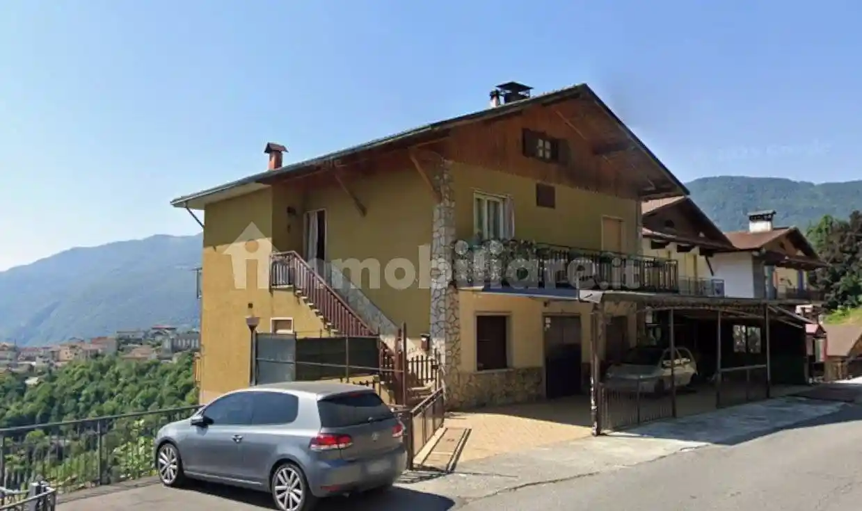 Appartamento in vendita a Rota d'Imagna