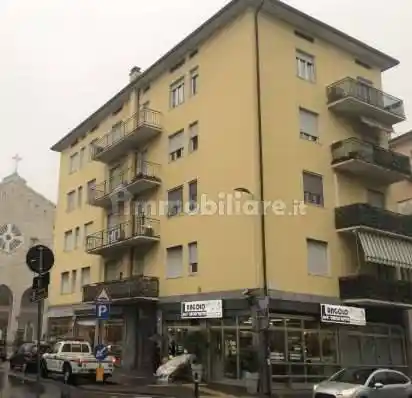 Appartamento in vendita a Bergamo