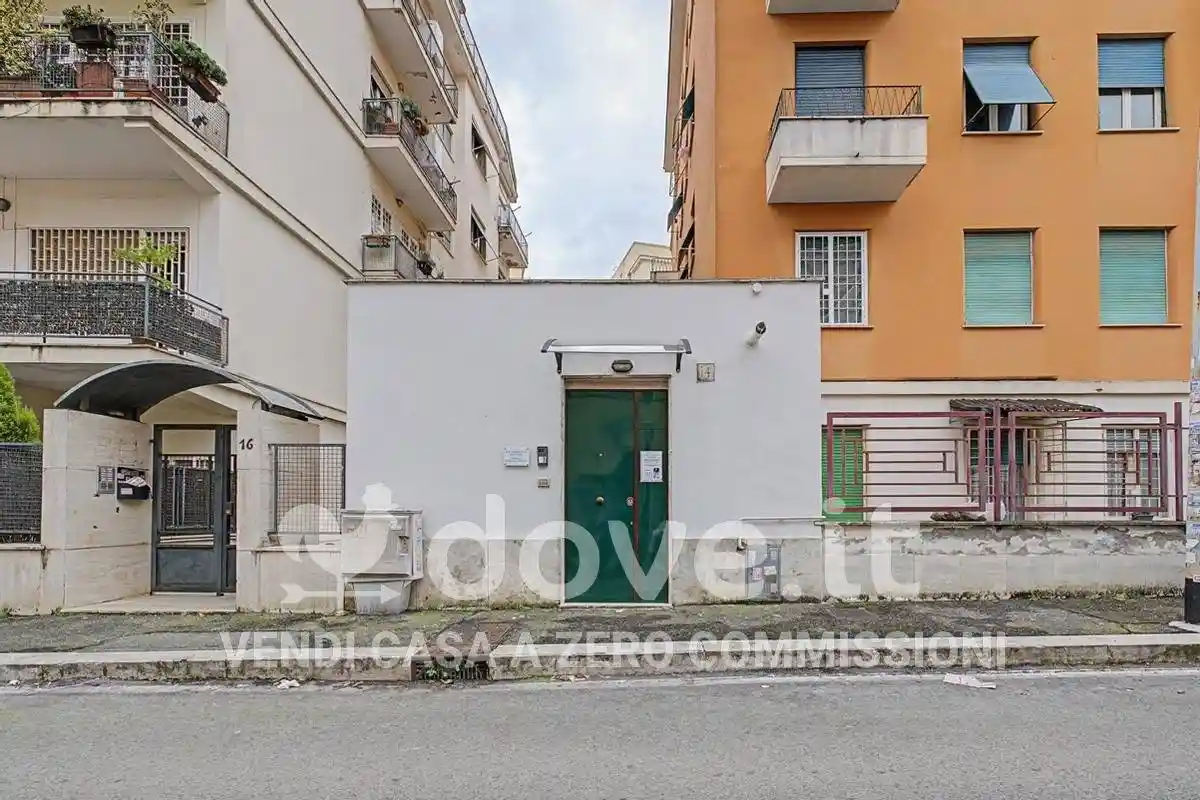 Appartamento in vendita a Roma