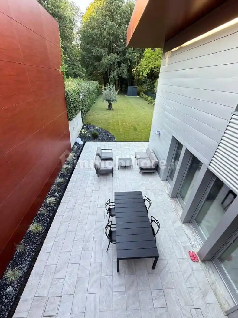 Villa in vendita a Ferrara