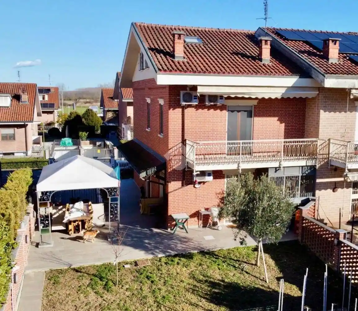 Villetta a schiera in vendita a Vinovo