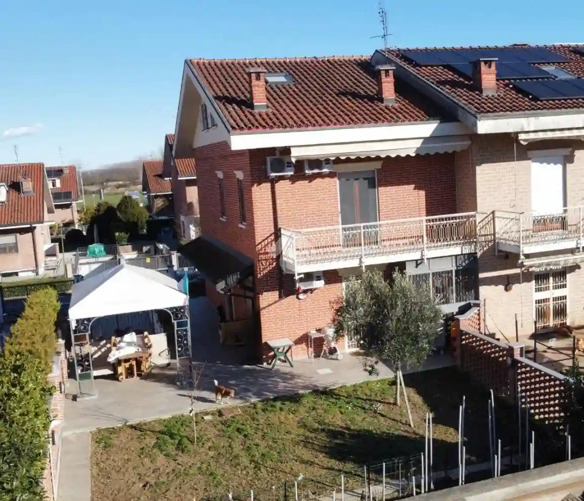 Villetta a schiera - foto 2