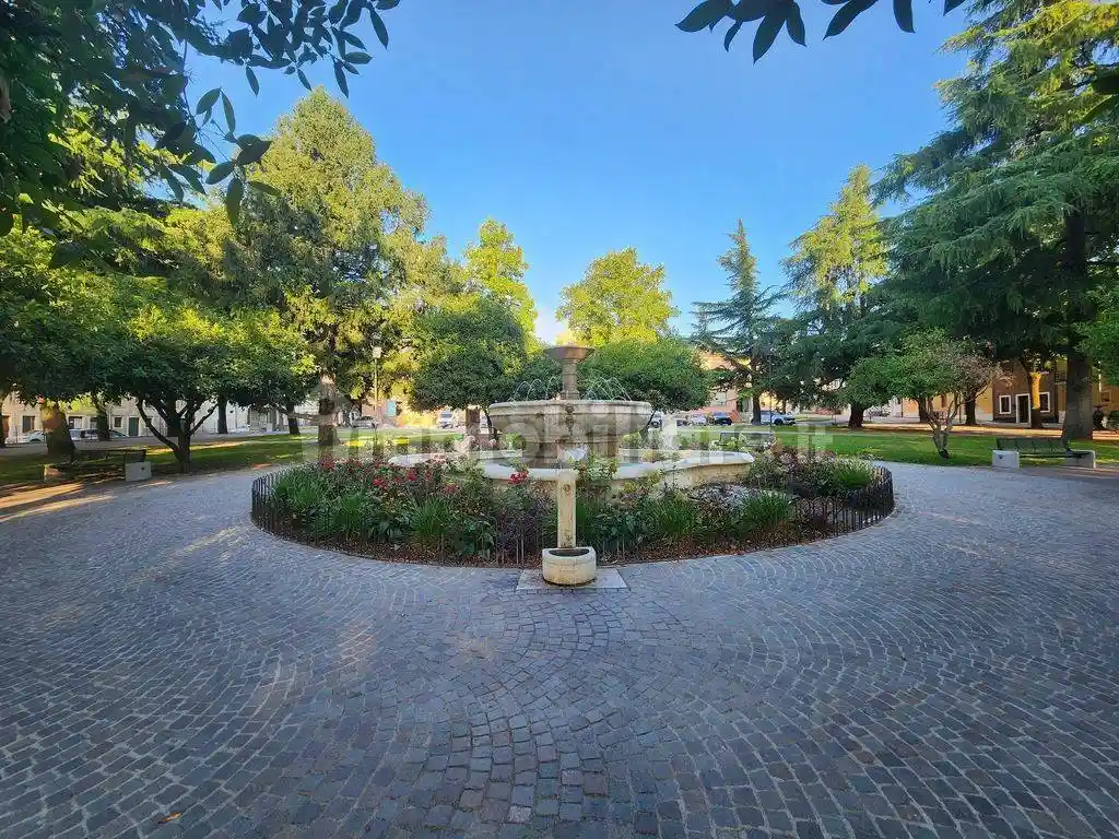 Villa in vendita a Sommacampagna