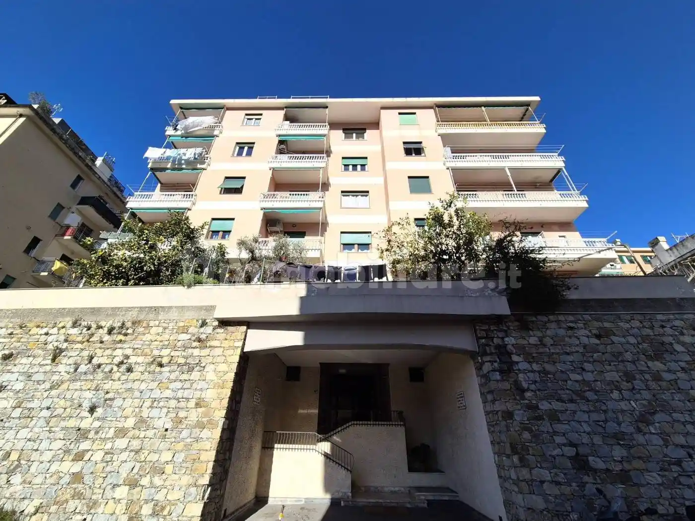 Appartamento in vendita a Genova