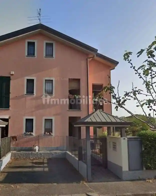 Appartamento in vendita a Pontirolo Nuovo