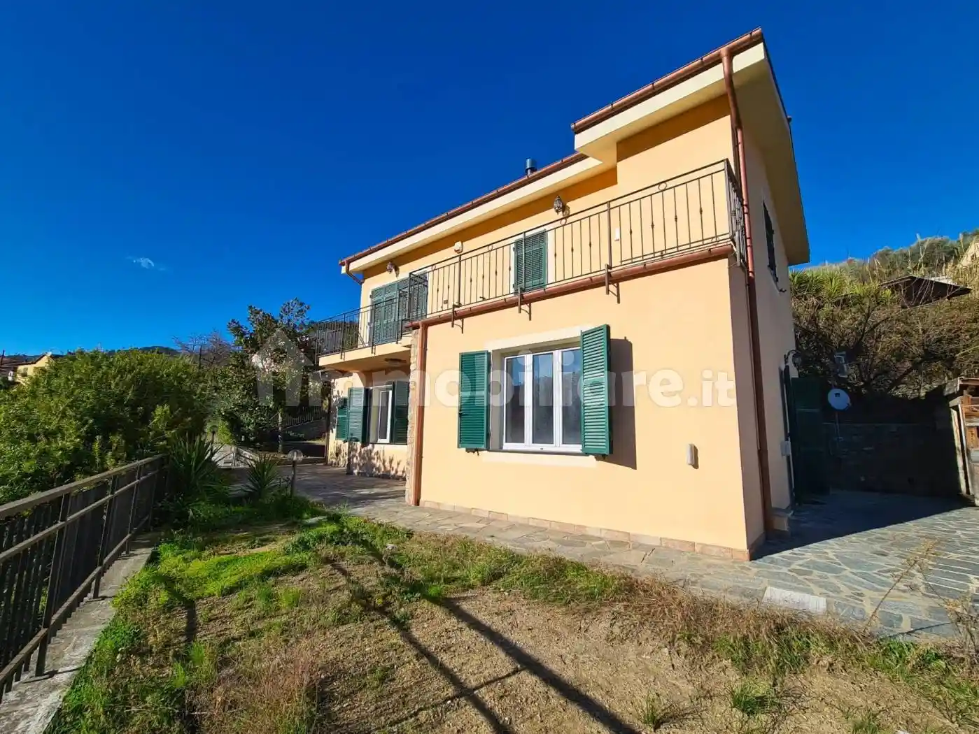 Villa in vendita a Garlenda