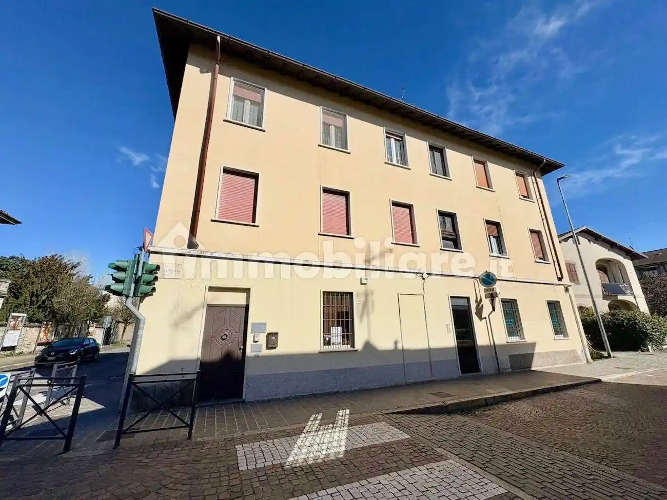 Appartamento in vendita a Villasanta