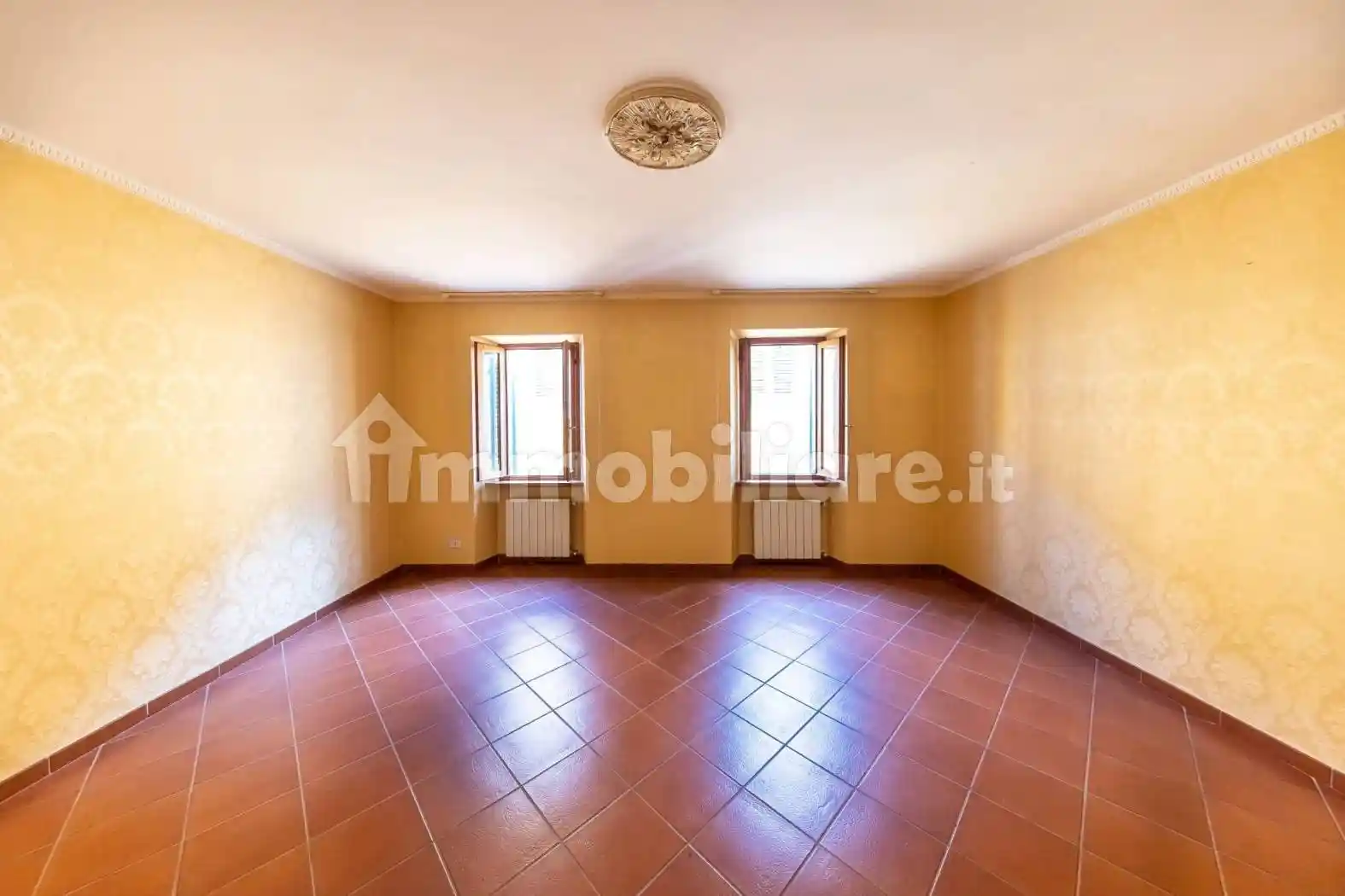 Appartamento in vendita a Pescia