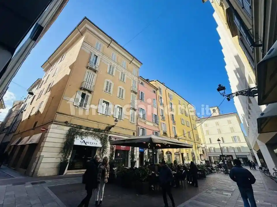 Appartamento in vendita a Parma