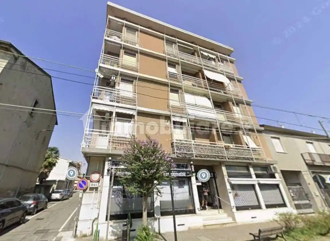 Appartamento in vendita a Limbiate