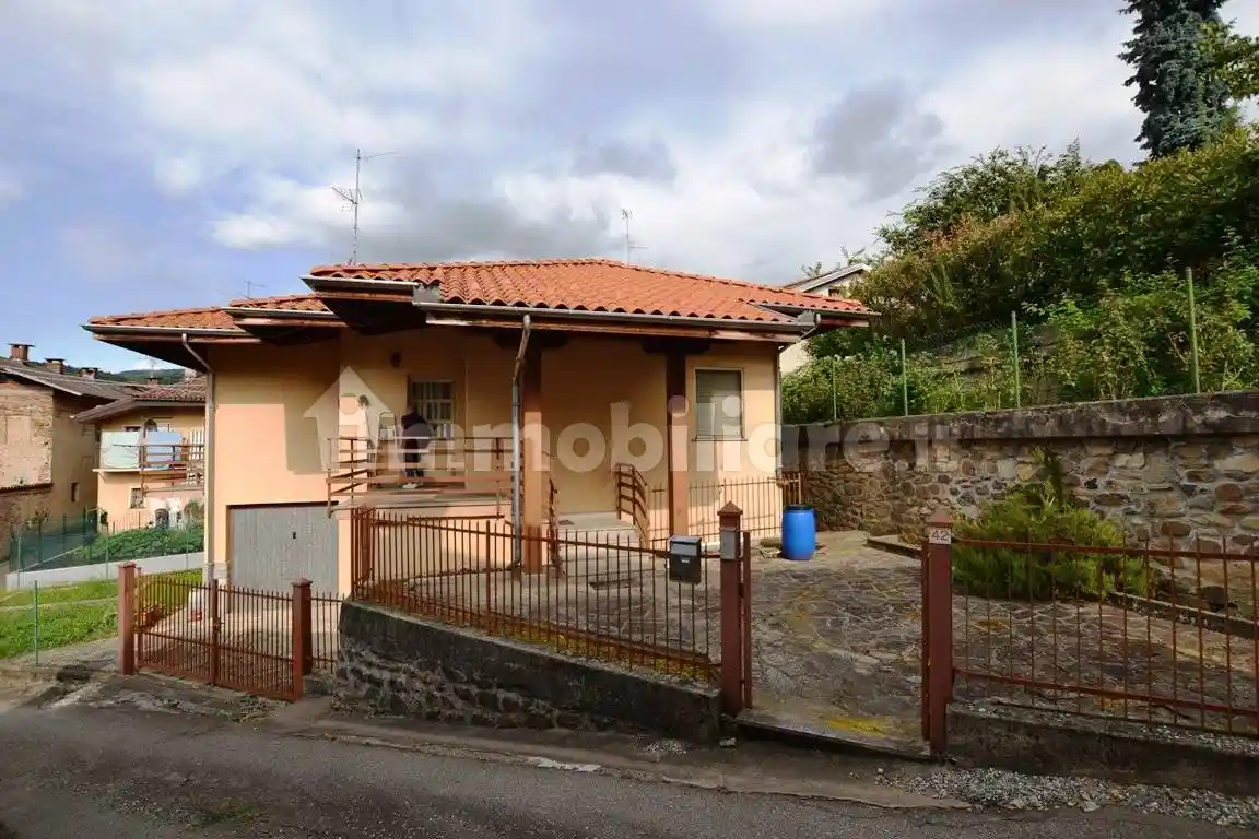 Villa in vendita a Graglia