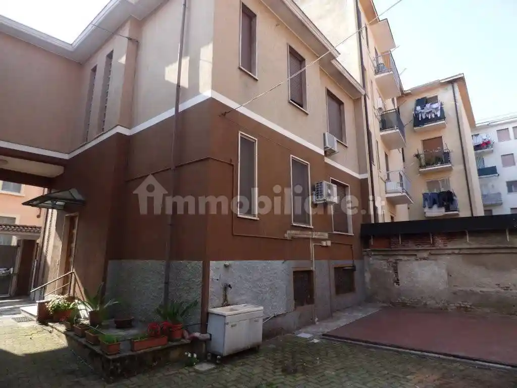 Villa in vendita a Vigevano