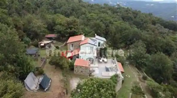 Villa in vendita a Calice Ligure