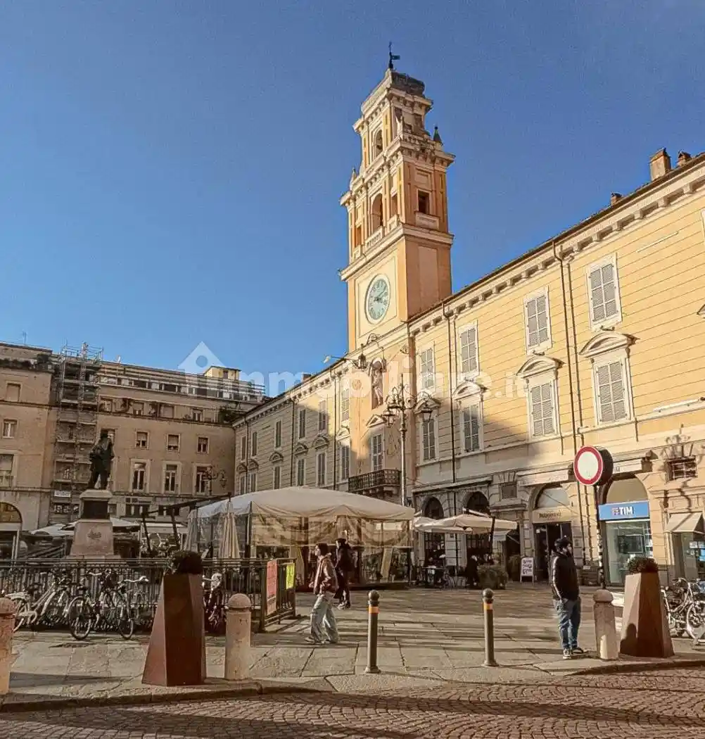 Appartamento in vendita a Parma