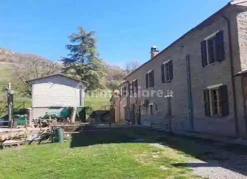 Casa indipendente in vendita a Modigliana