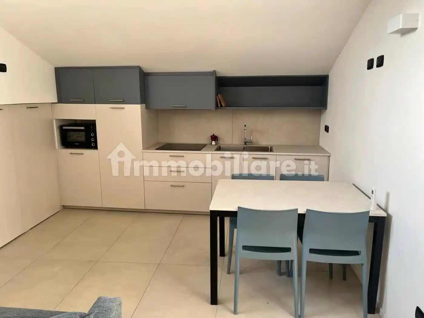 Appartamento in affitto a Modena