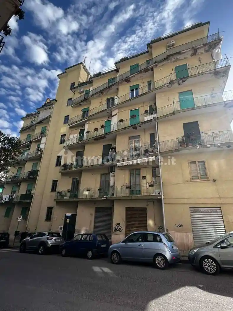 Appartamento in vendita a Salerno