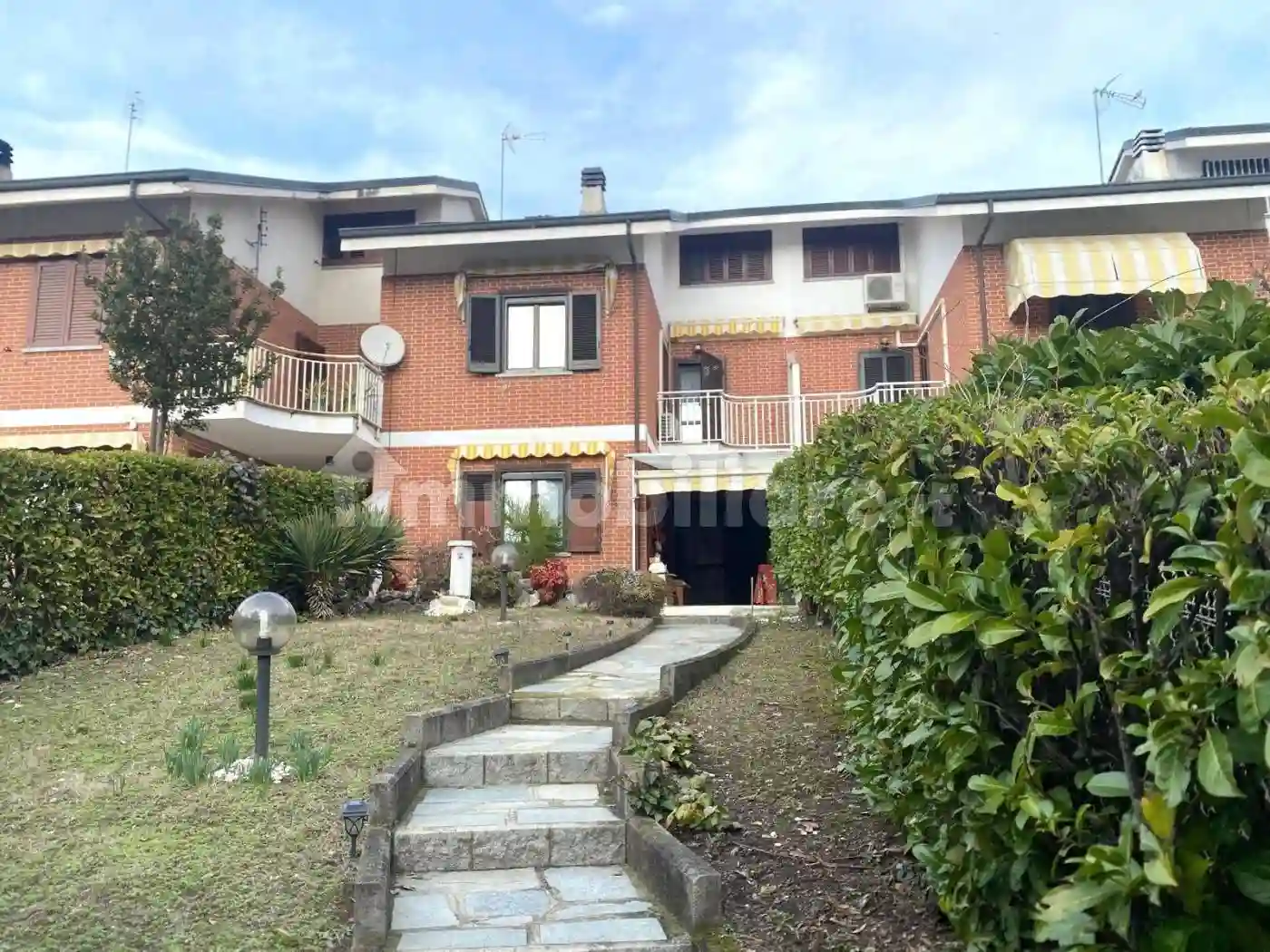 Villetta a schiera - foto 2