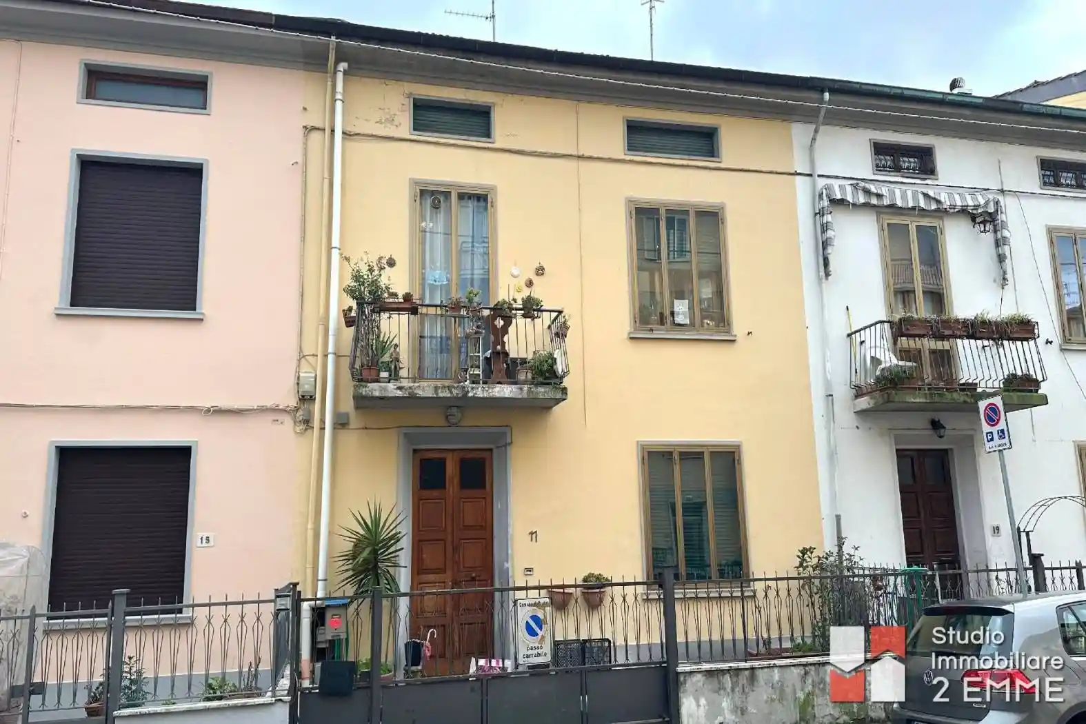 Casa indipendente in vendita a Prato
