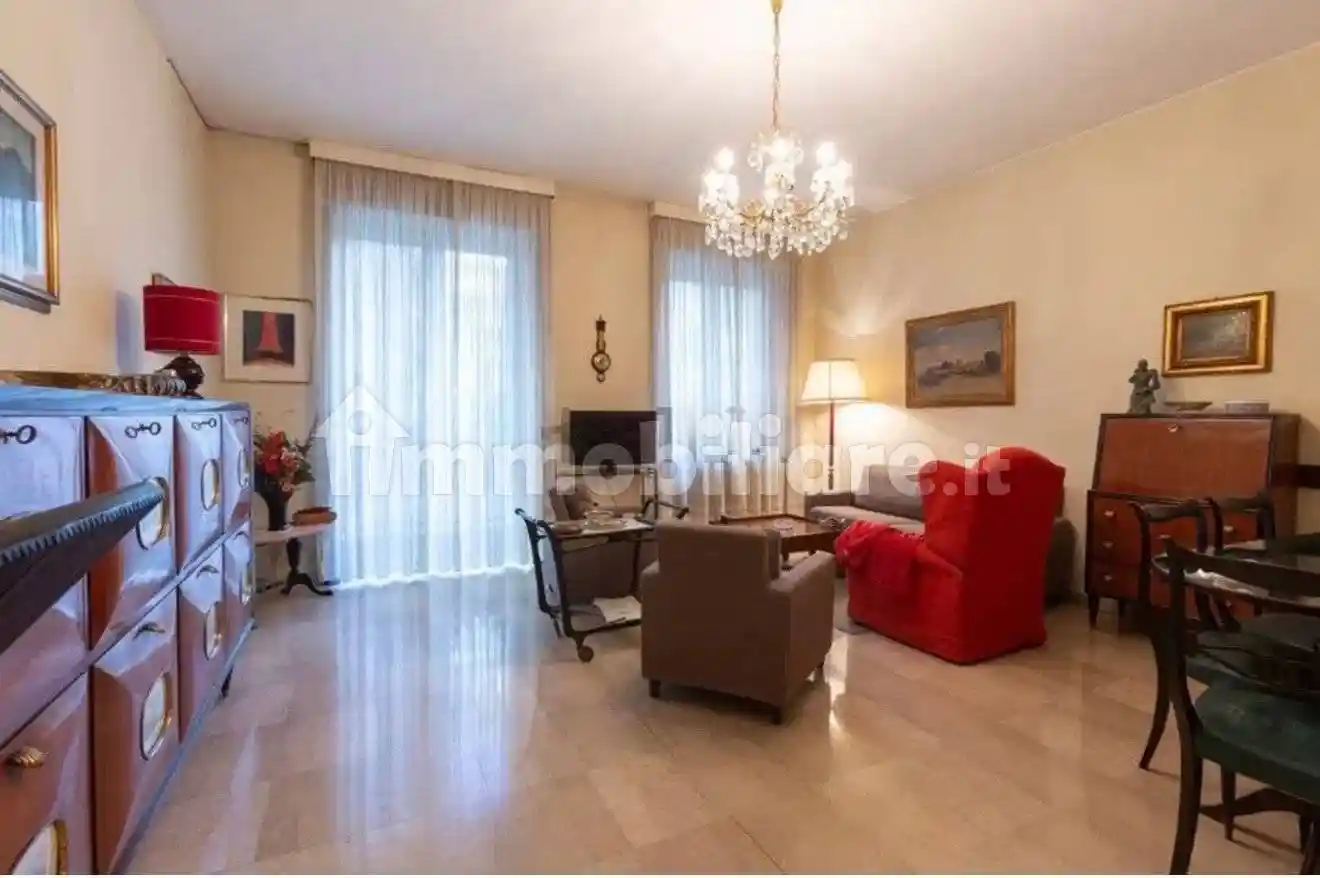 Appartamento in vendita a Bologna