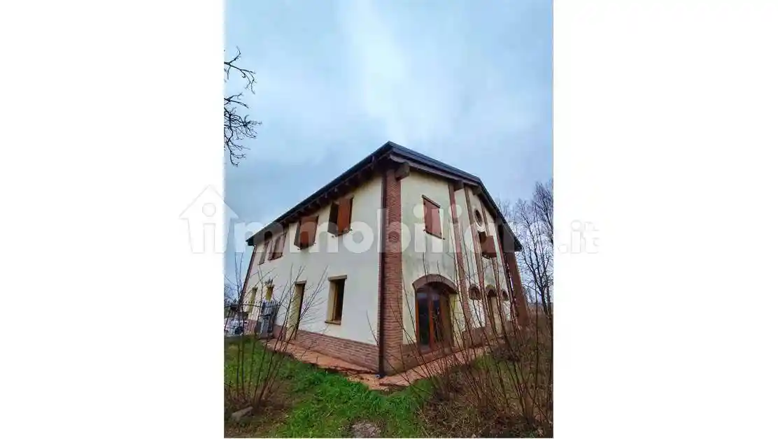 Villa in vendita a Malalbergo