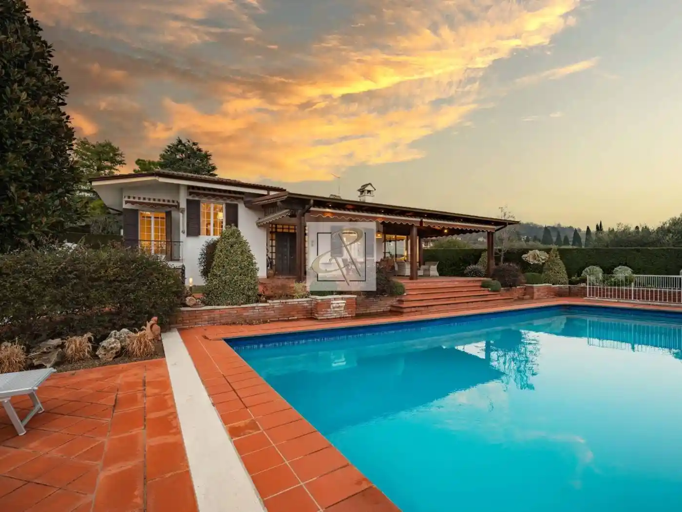 Villa in vendita a Bardolino