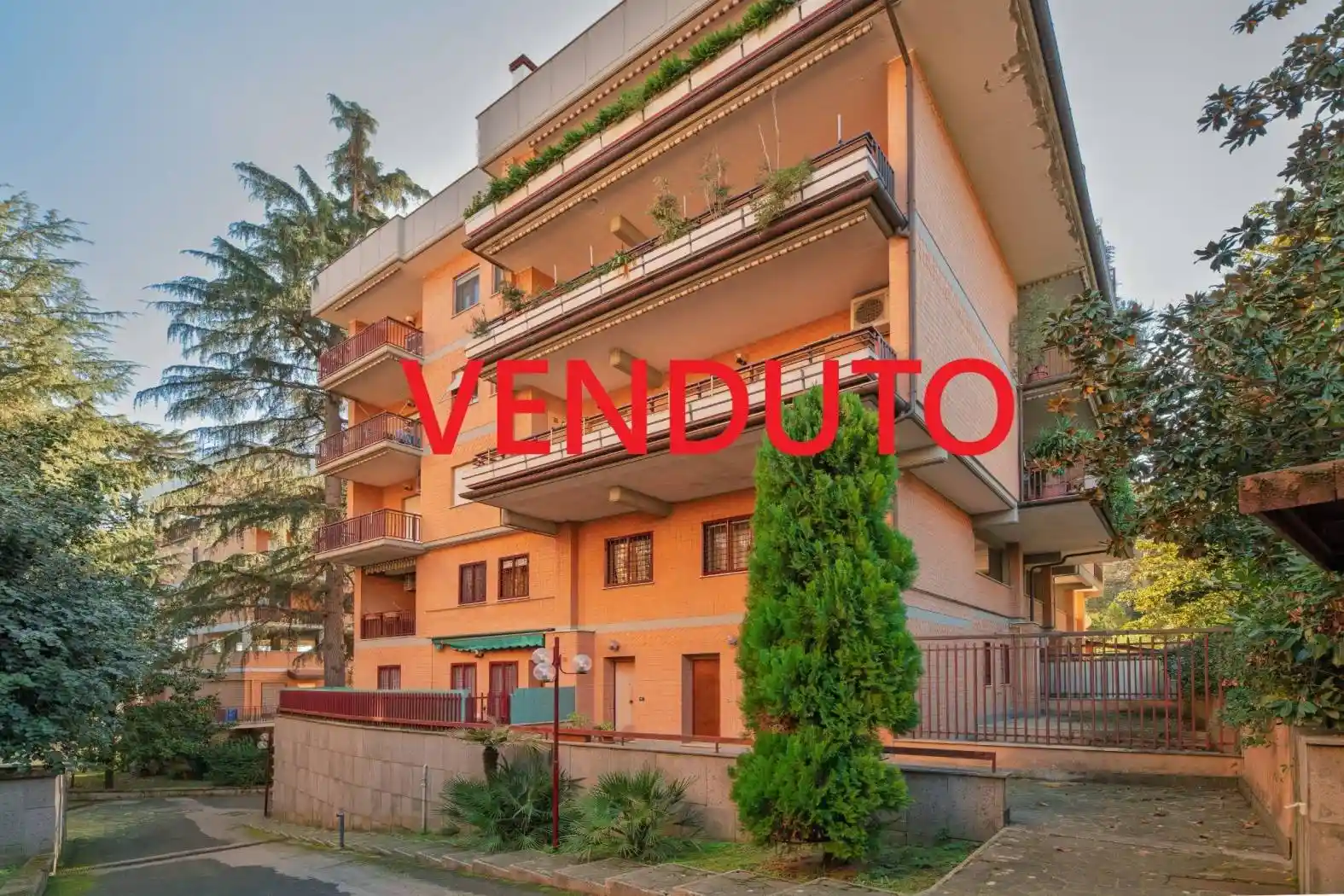 Appartamento in vendita a Roma