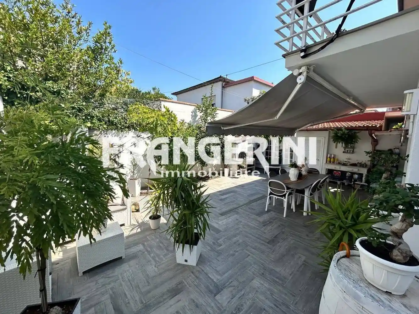 Villa in vendita a Livorno