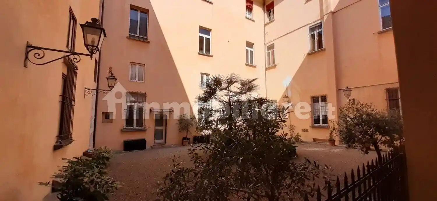 Appartamento in affitto a Bologna