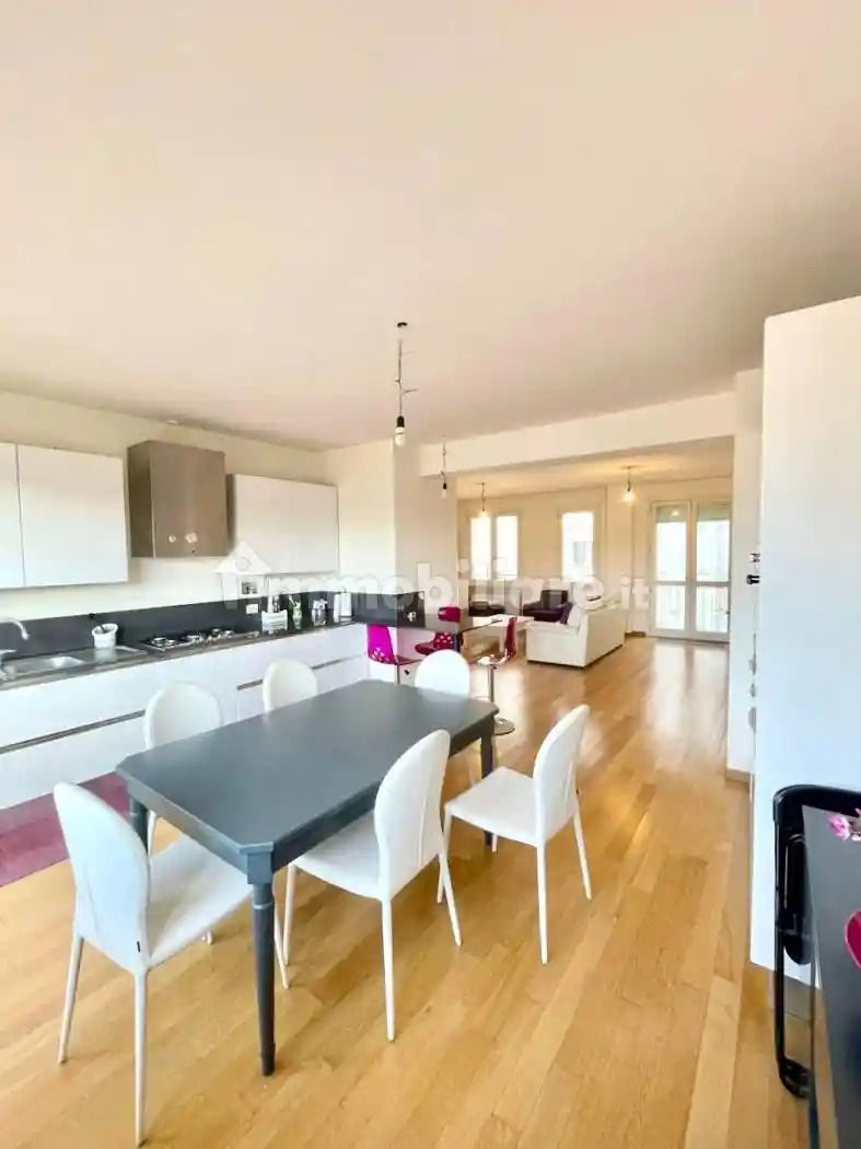 Appartamento in vendita a Pisa