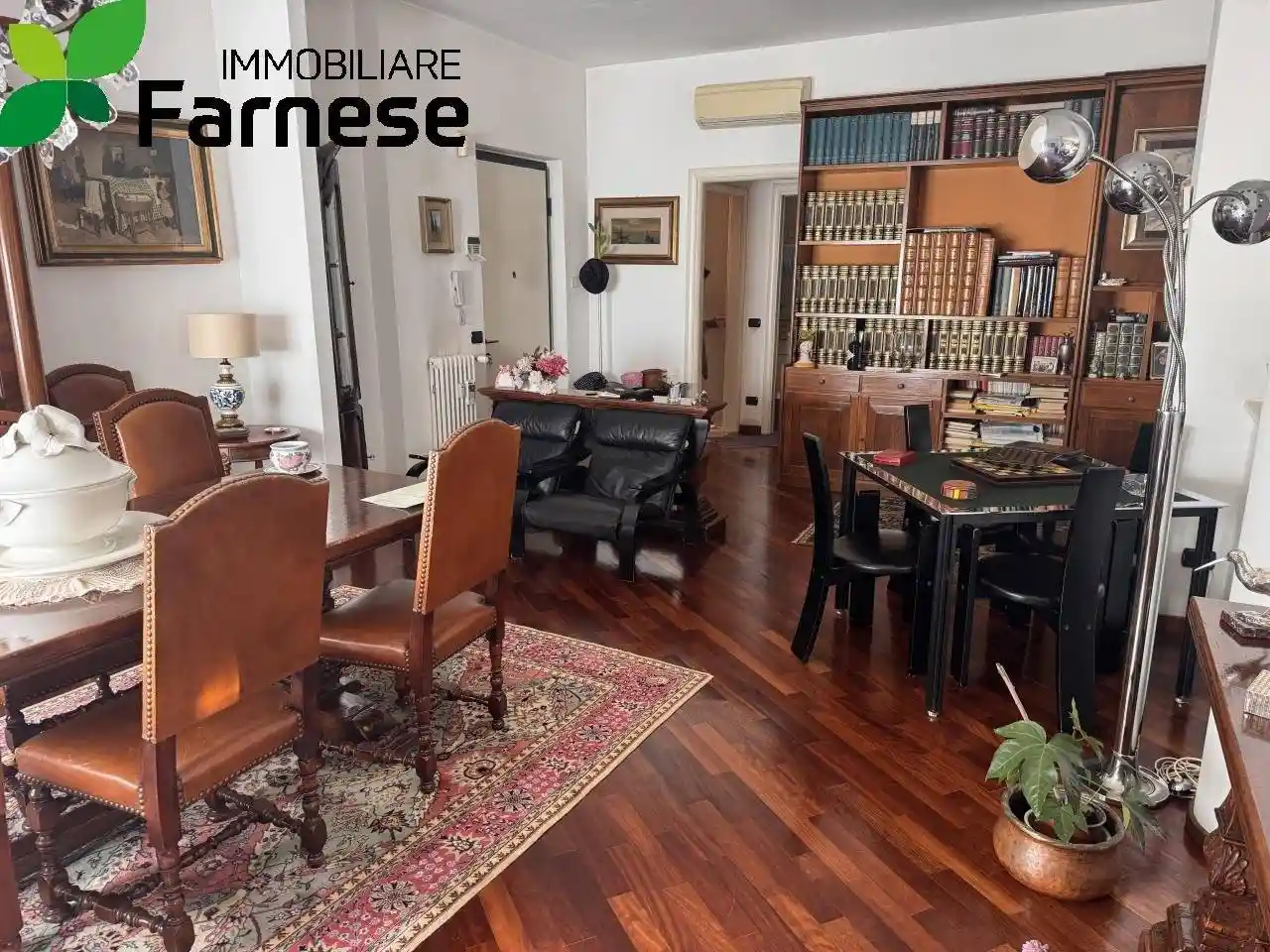 Appartamento in vendita a Piacenza