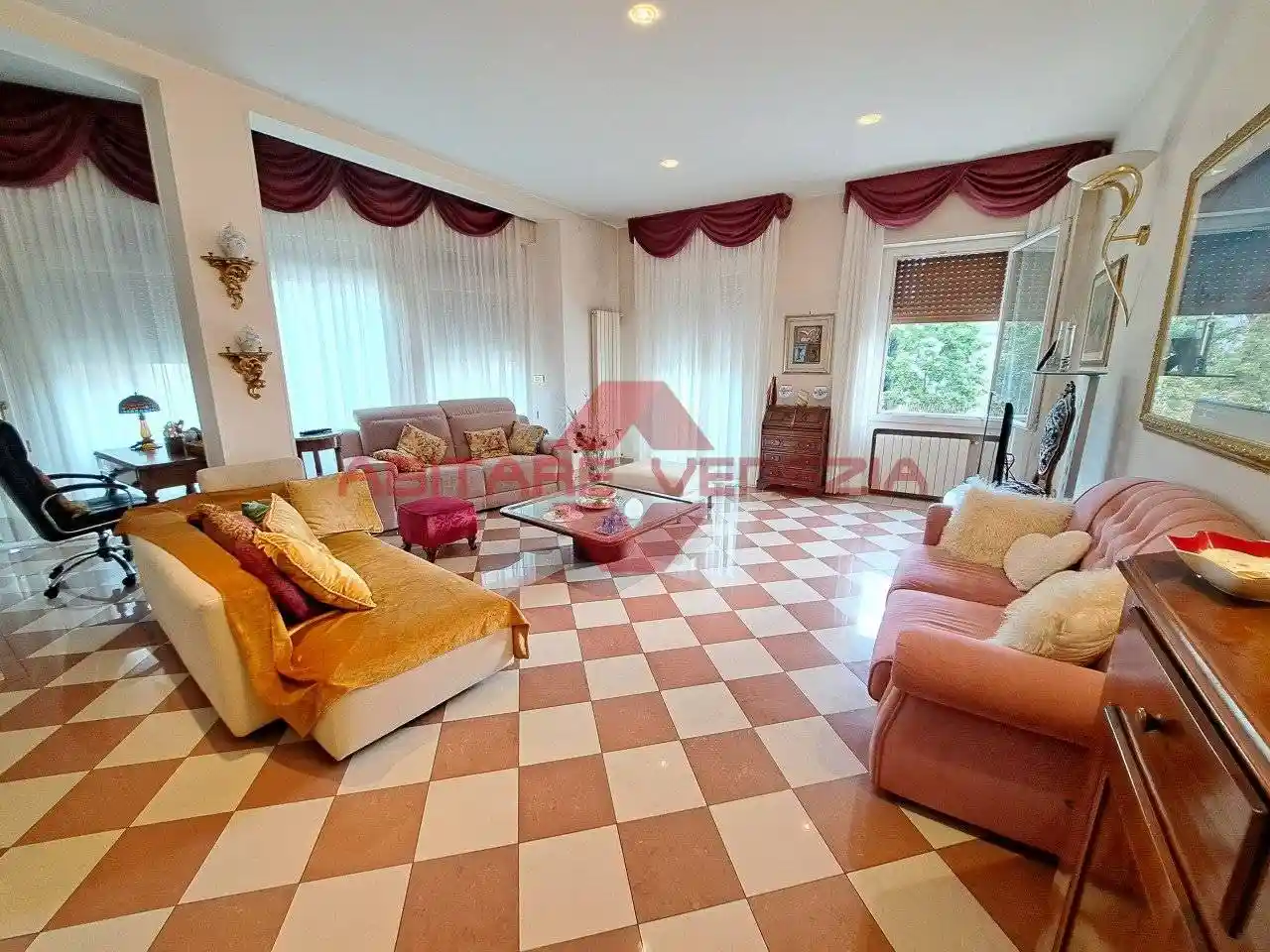 Appartamento in vendita a Venezia